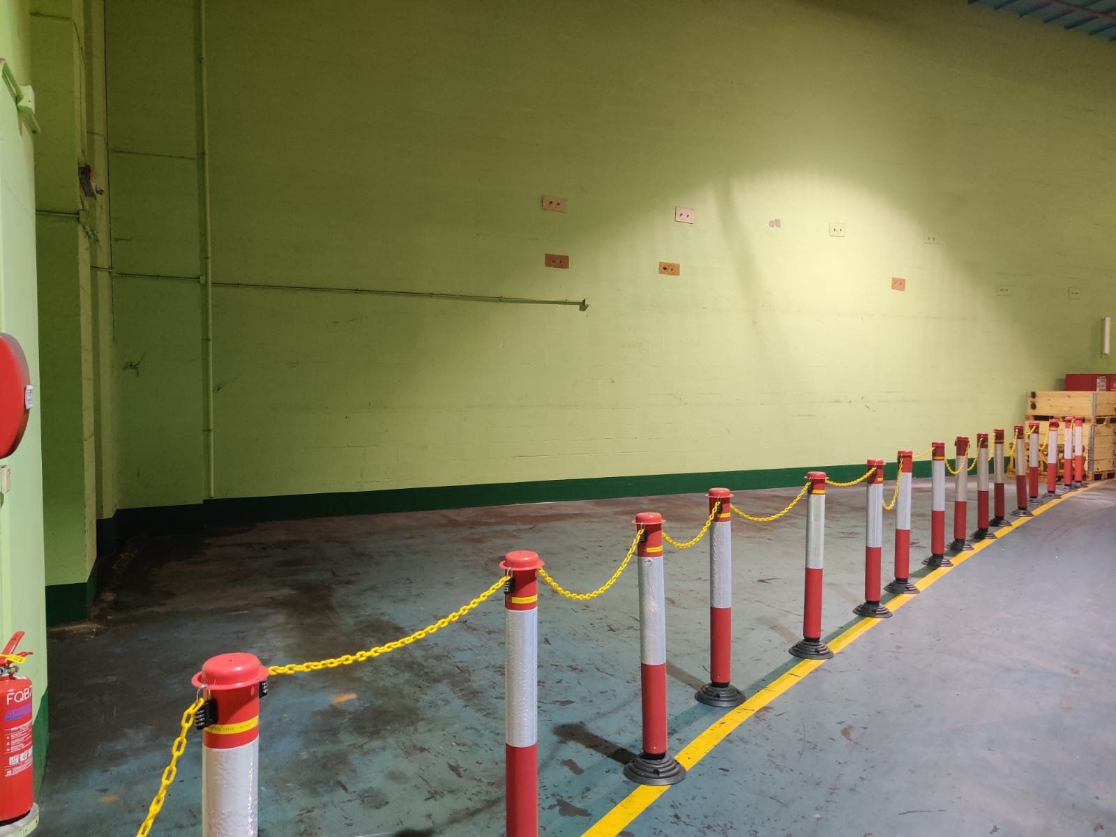 九龍灣地鐵車廠 — 翻新工程